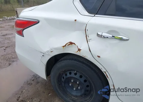 2015 Nissan Altima 2.5/2.5 S/2.5 Sl/2.5 Sv из США, поврежденный, VIN 1N4AL3AP2FC253830